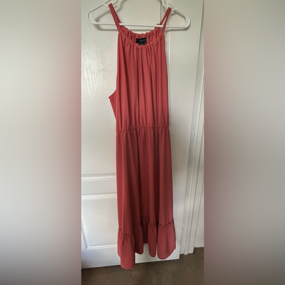 EUC Tahari Dress in Coral